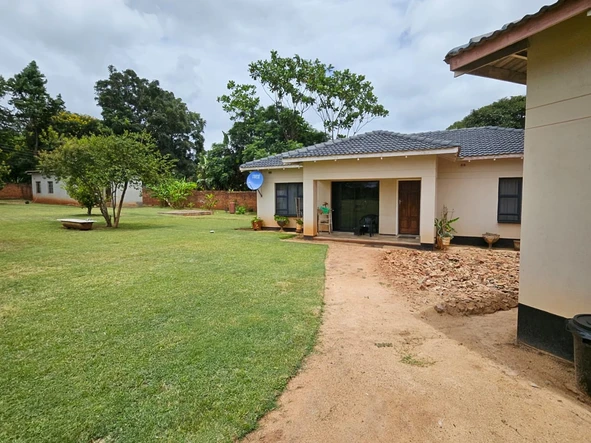 5 Bedroom House