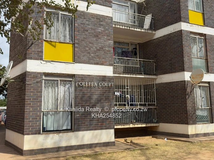 Livingston Avenue Ground floor 1-Bedroom Apartment for Sale - Colleen Court (Sole Mandate)