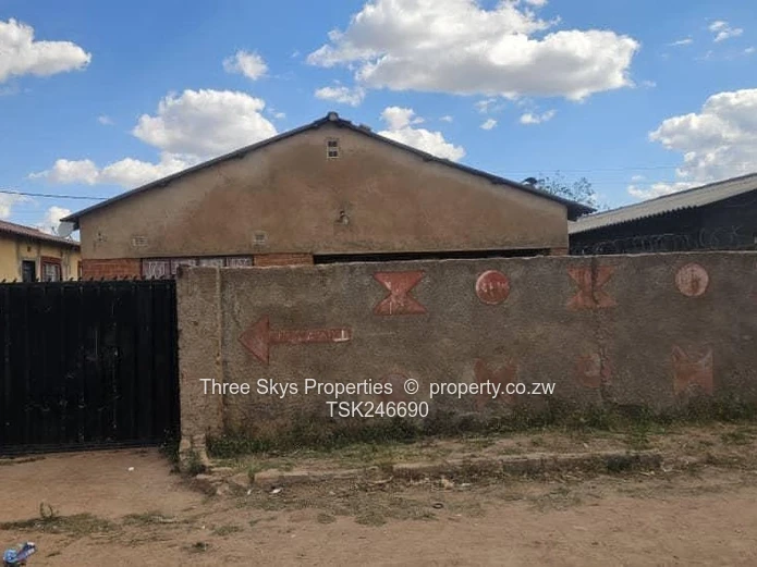 House For Sale 