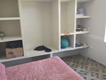 Farm & Agricultural Land