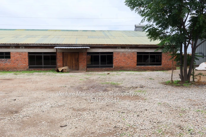 Pomona,Harare Drive.