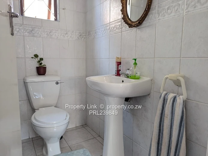 Double Storey Townhouse In Wonderful Complex