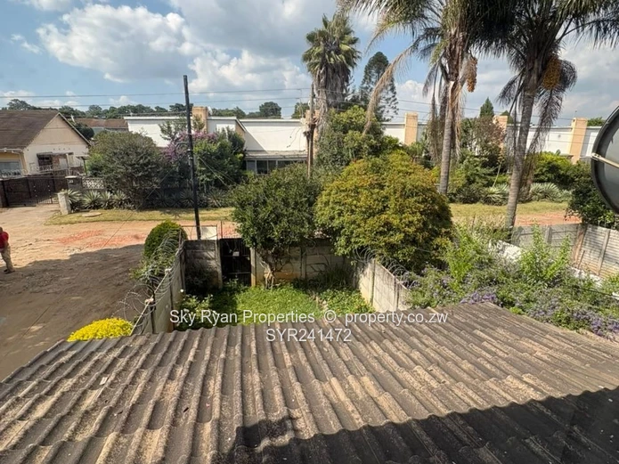 Avondale Garden Flat For Rent