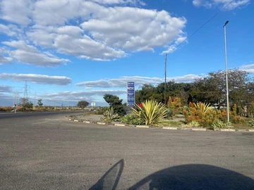 Stands & Residential Land