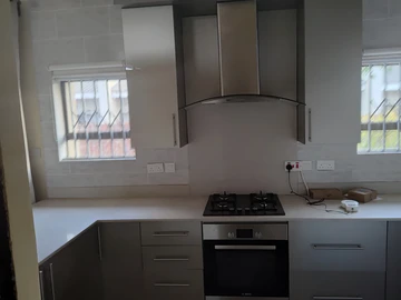 2 Bedroom Garden Flat