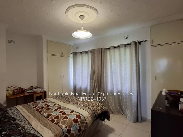 Very Close To Gateway School,Along The Chase Road