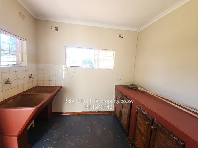Prime Commercial Space for Rent In Greendale