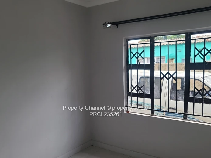 Recently Renovated 4 Bed In  Highfeild