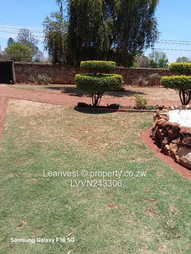 Helensvale House For Sale