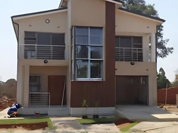 18 Unit Townhouse Complex