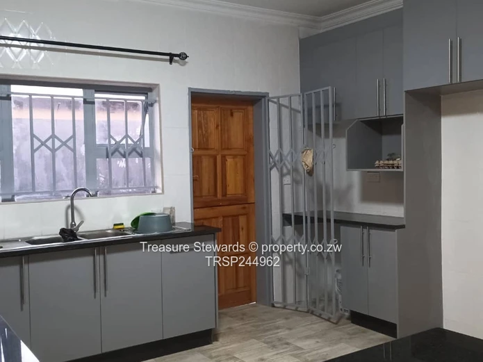 Mabvazuva House To Let (Sole Mandate)