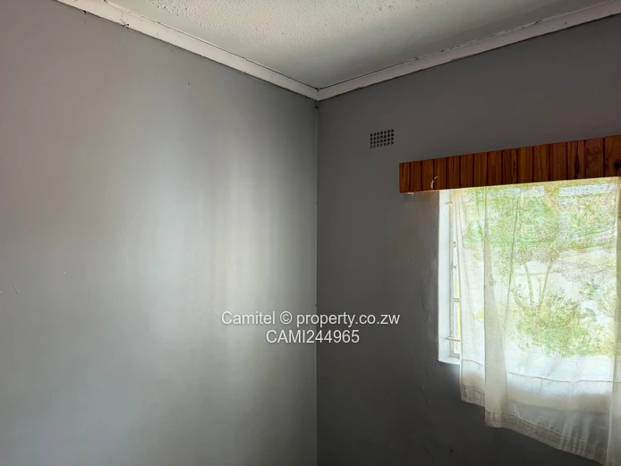 3-Bed House in Matidoda, Harare West — Borehole & Paved Yard