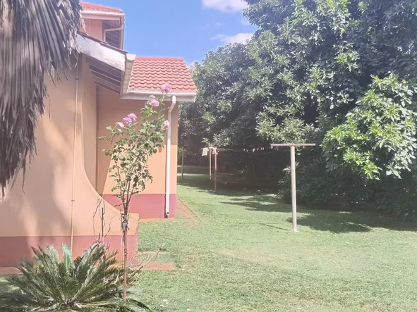 8 Bedroom House