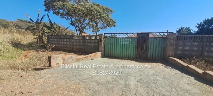 incomplete 5 bedroom house for sale in Tynwald 