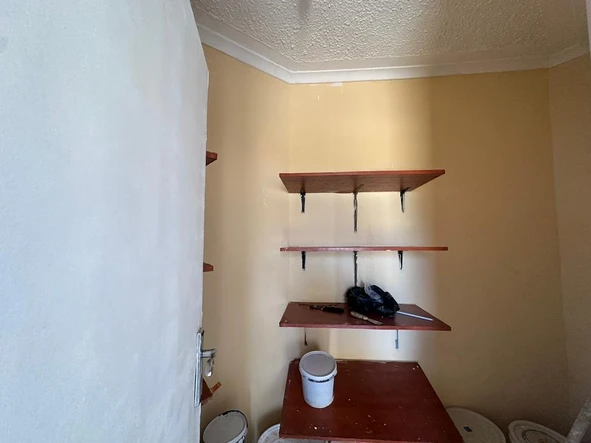 3 Bedroom Flat & Apartment