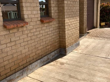 Neat house for sale