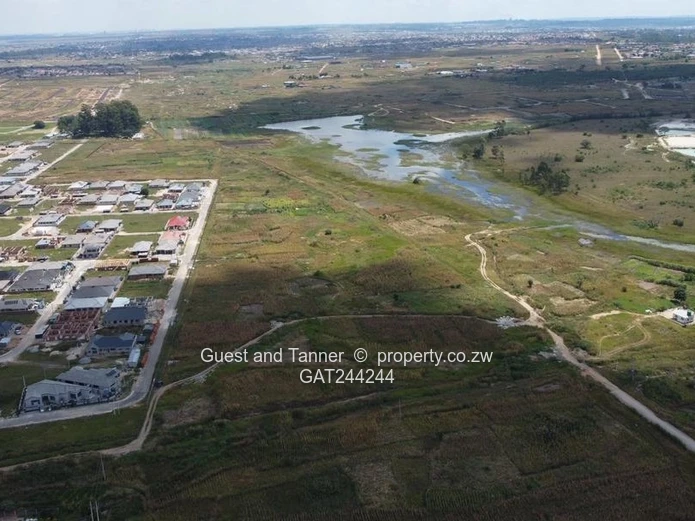 High School stand for Sale in Mabvazuva Estate!!