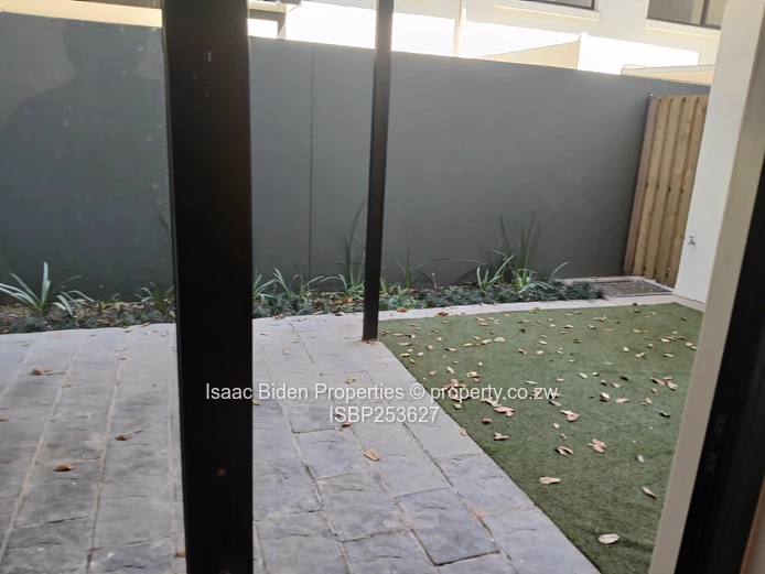 Vainona Duplex Flat