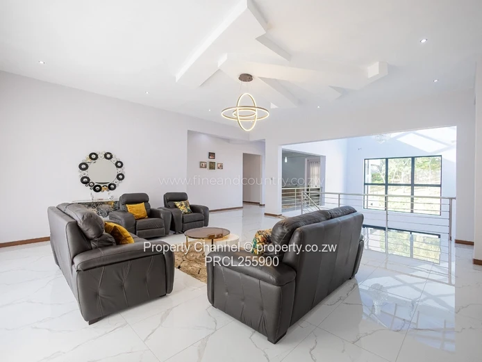 Sunlit 5-Bed Umwinsidale Home with Marble Floors