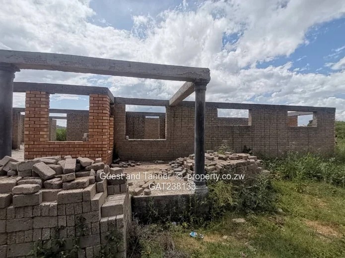 Incomplete 4-Bedroom House for Sale in Masvingo on 1230sqm Stand