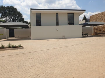 2 Unit Townhouse Complex