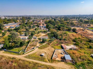 Commercial & Industrial Land