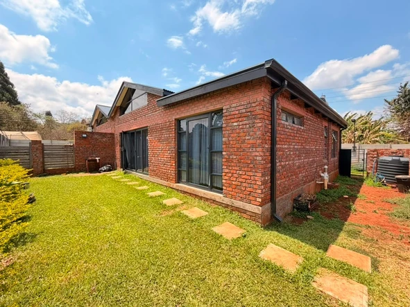 2 Bedroom Garden Flat