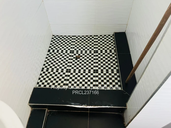 2 bed, lounge, dinning, kitchen apartment