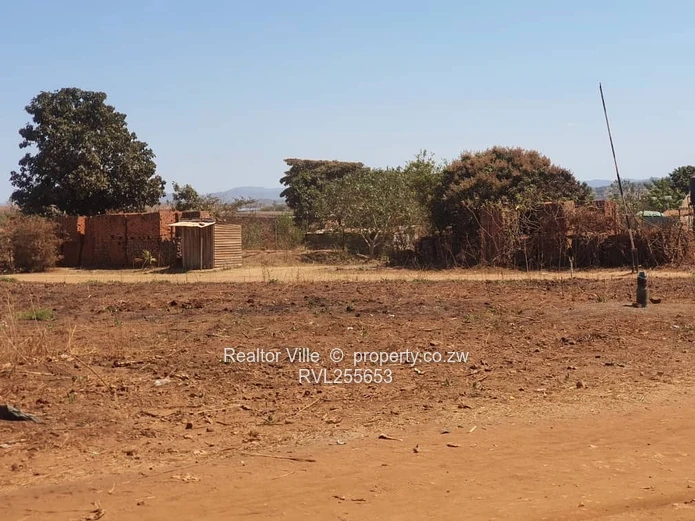 2,780 m² Vacant Stand with Water Point — Unidale