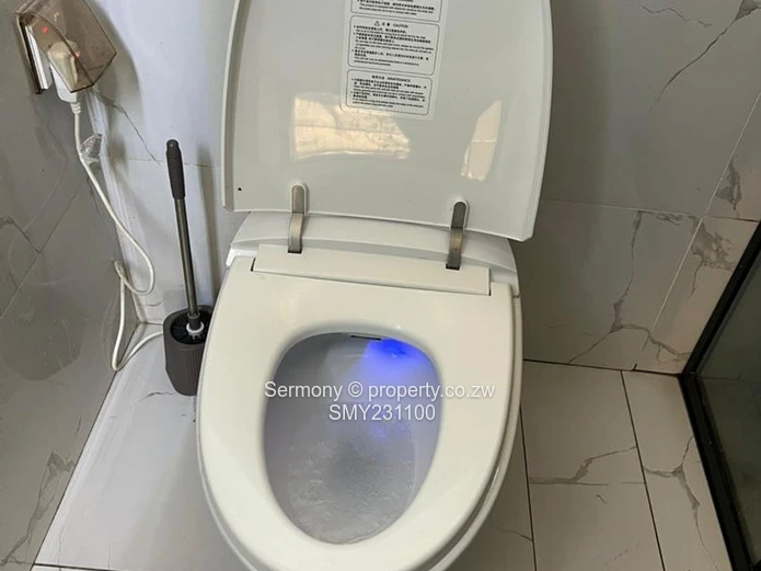 Spacious Cluster Home For House