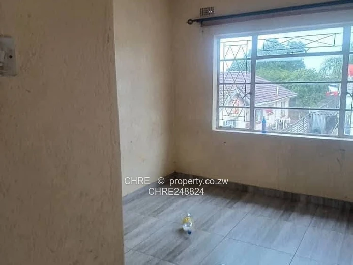 Ruwa Flat To Let