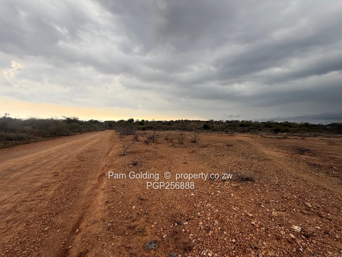 Kensington 10 acres for sale