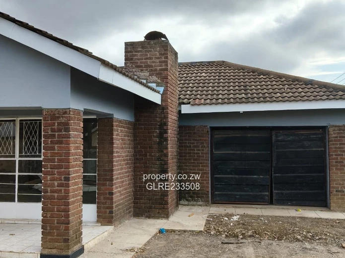 Newly renovated Standalone House in  New Marlborough