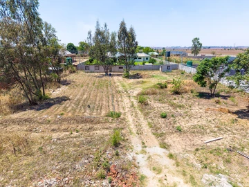 Stands & Residential Land
