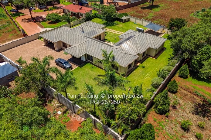 Executive House for Sale (Sole Mandate)