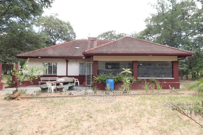 Prospect Park – Prime Land with 3-Bedroom Home (Sole Mandate)