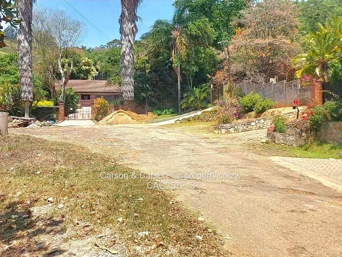 Mature Neighbourhood 