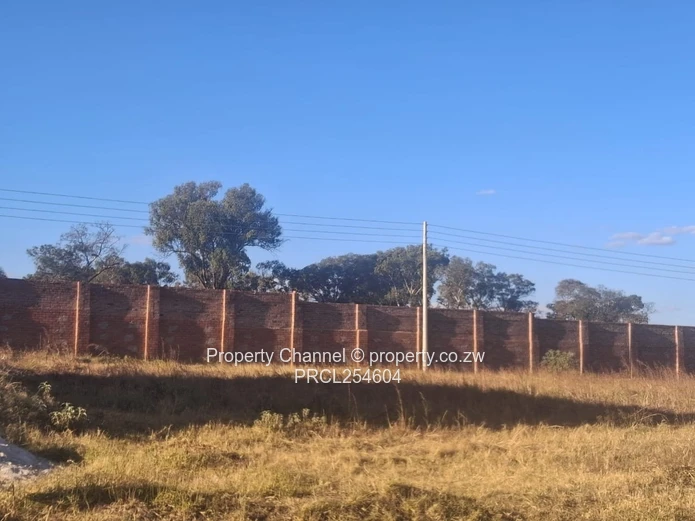 800 m² Gated Stand at Nyeredzi Ridge, Harare North