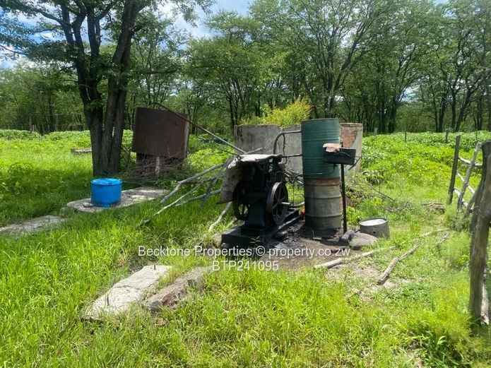 Nkayi Rd Ranch: 486ha Cattle Farm, 50km Bulawayo"