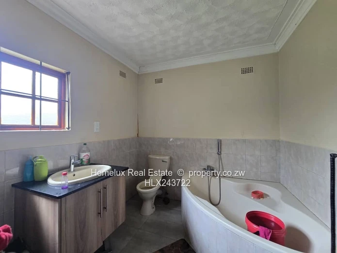 4 bedroom home set in Knowe, Norton