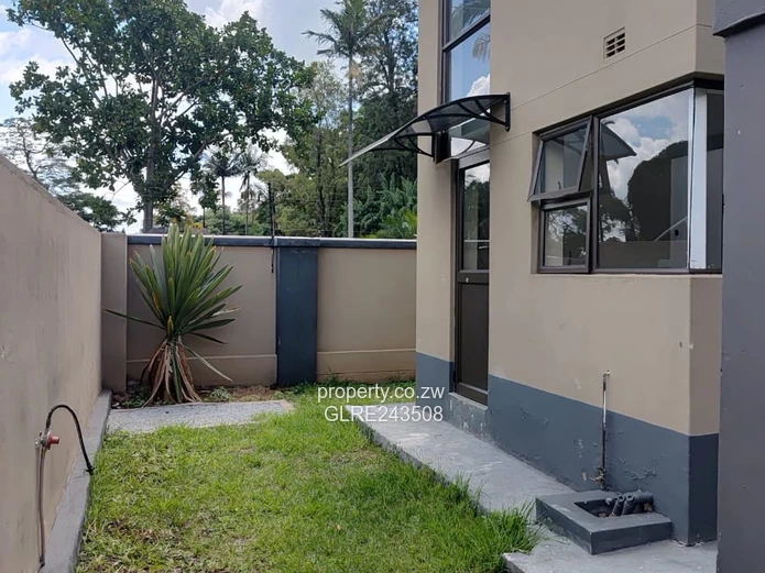 Modern 3-Bed Avondale House to Rent — Borehole & Carport