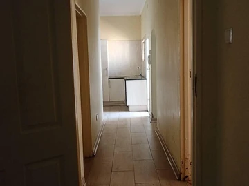 3 Bedroom Flat & Apartment