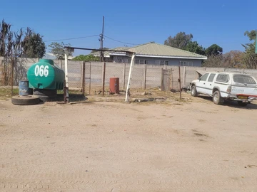 Commercial & Industrial Land