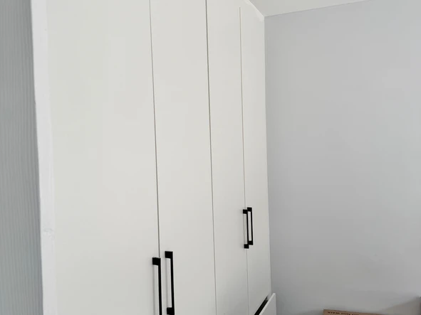 3 Bedroom Flat & Apartment