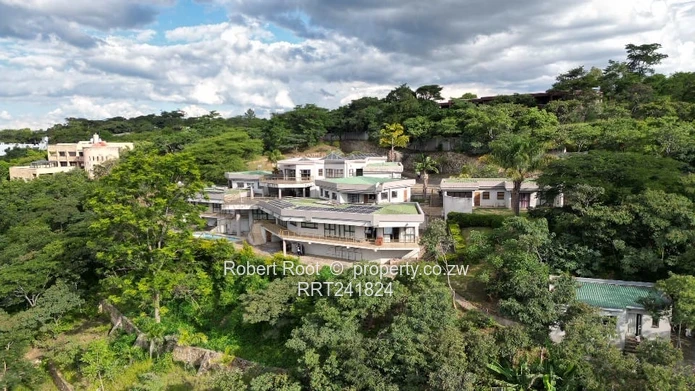 Folyjon Magnificient 5-Bed Furnished Villa with Pool & Borehole