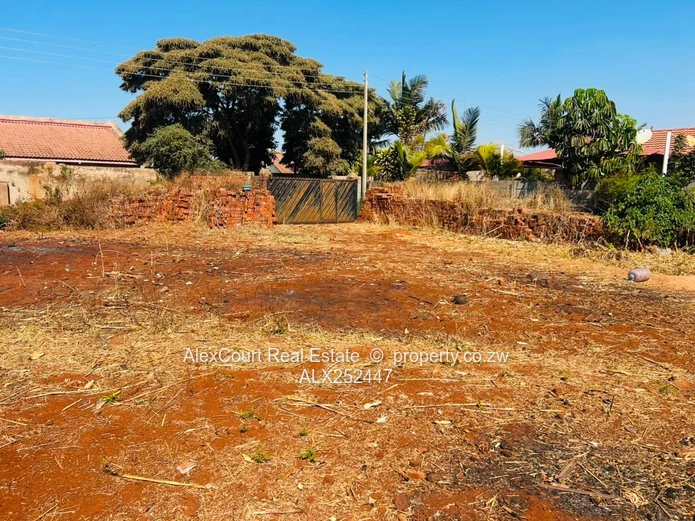 Residential Stand With Clean Title Deed1