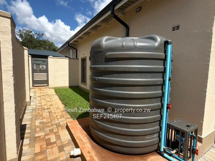 3-Bed Luxury Unit Available for Rent!