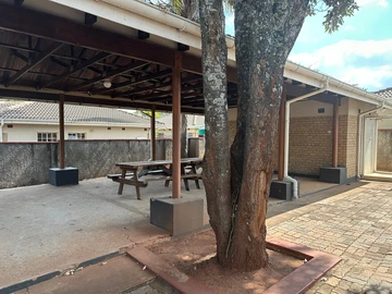 3 Bedroom Garden Flat