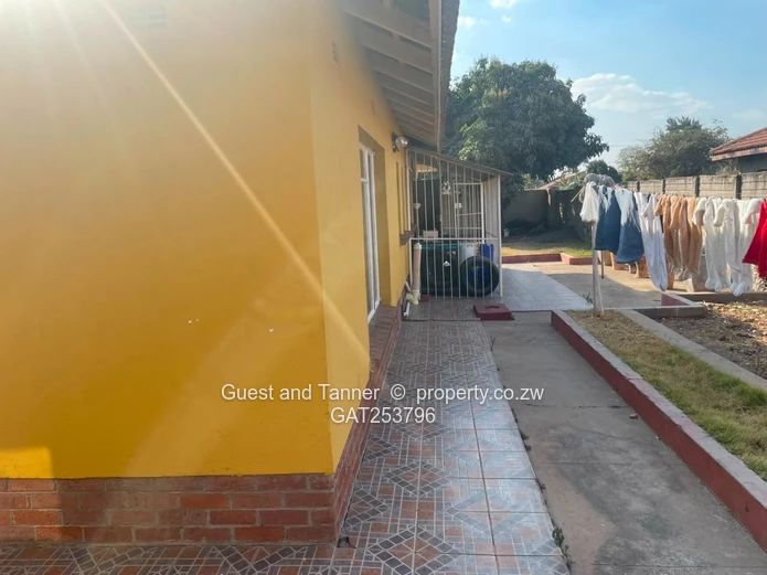 3-Bedroom House for Sale| Shortston, Waterfalls