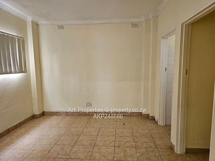 Commercial Property To Let – Second Street Extension